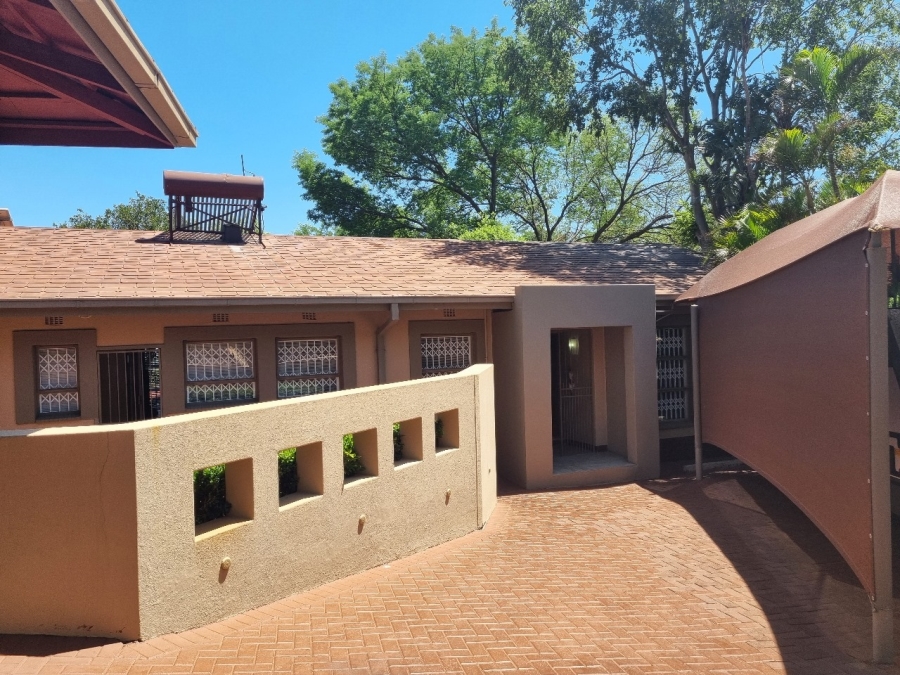 4 Bedroom Property for Sale in Protea Park North West